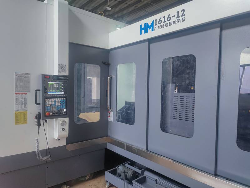 一米六深孔鉆 HM-1612-16臥式重型深孔鉆機床(圖2)